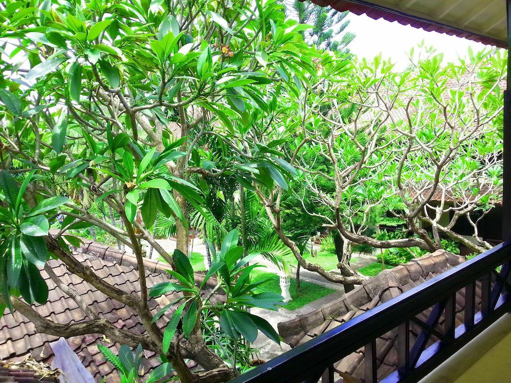Legian Paradiso Hotel Exterior foto